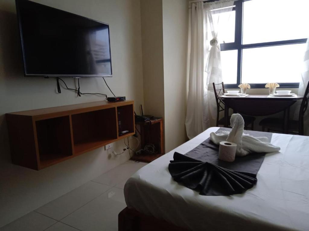 Horizon 101 A10 Shortwalk Robinson'S Mall + Free Wifi+ Netflix Cebú Exterior foto
